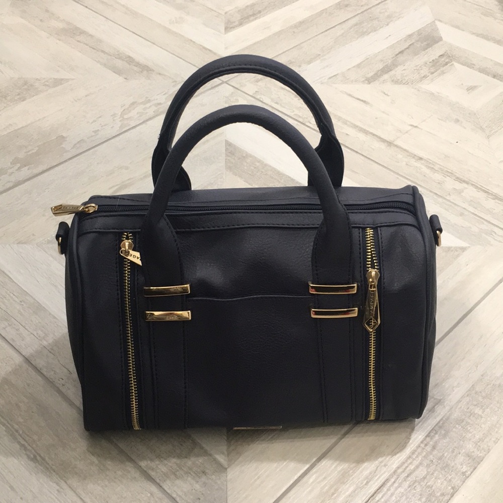 Rampage Satchel